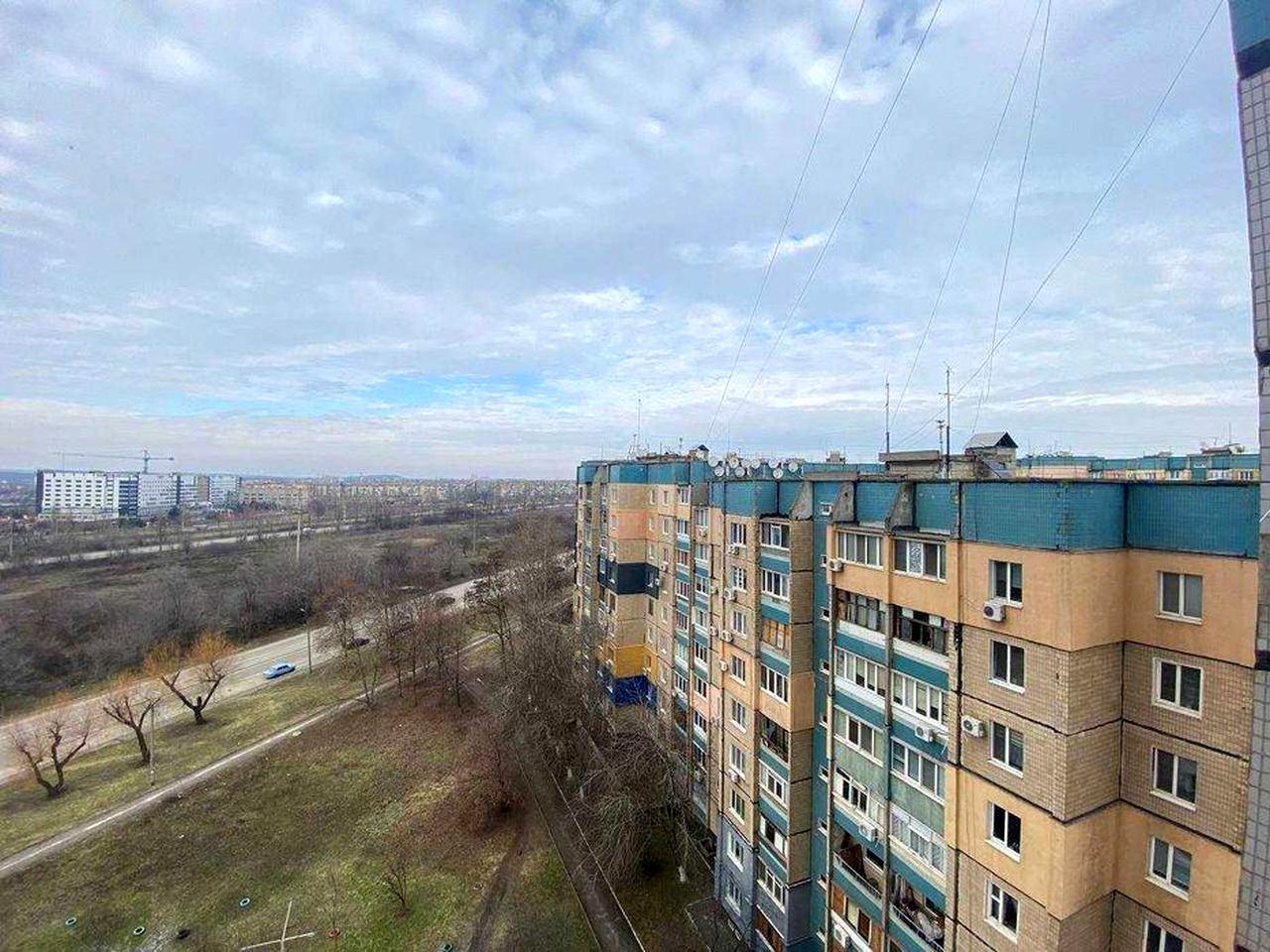 Продаётся трёхкомнатная квартира в районе Восточный-2, ул. Сахарова