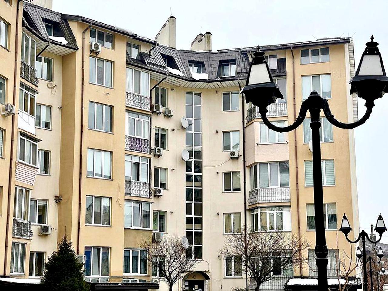 продаж 3к квартири Вишневе Київ 3 км Ремонт Меблі Газ Автономність !!
