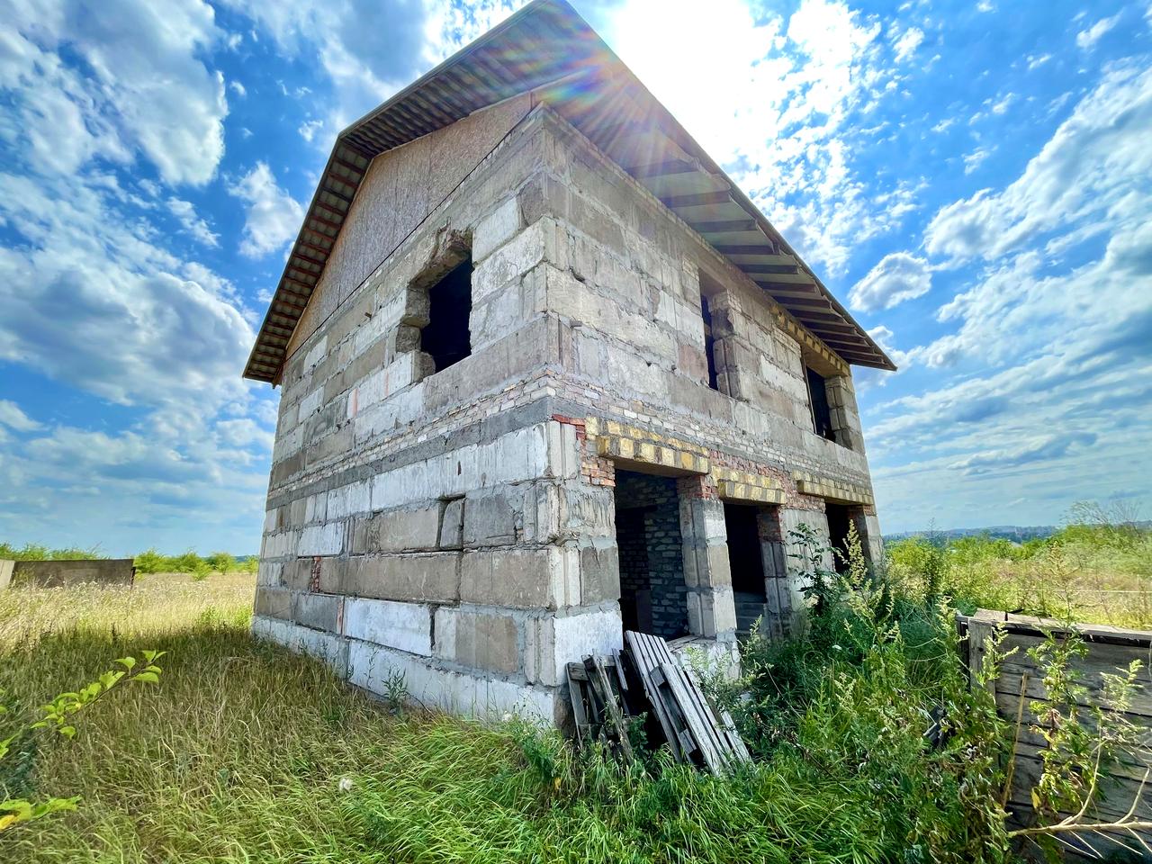 Озерна