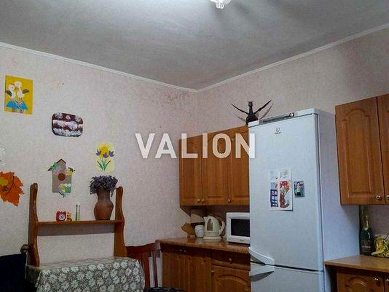 Продаж 2 к.квартири   пр-кт Голосіївський 17б, метро Деміївська