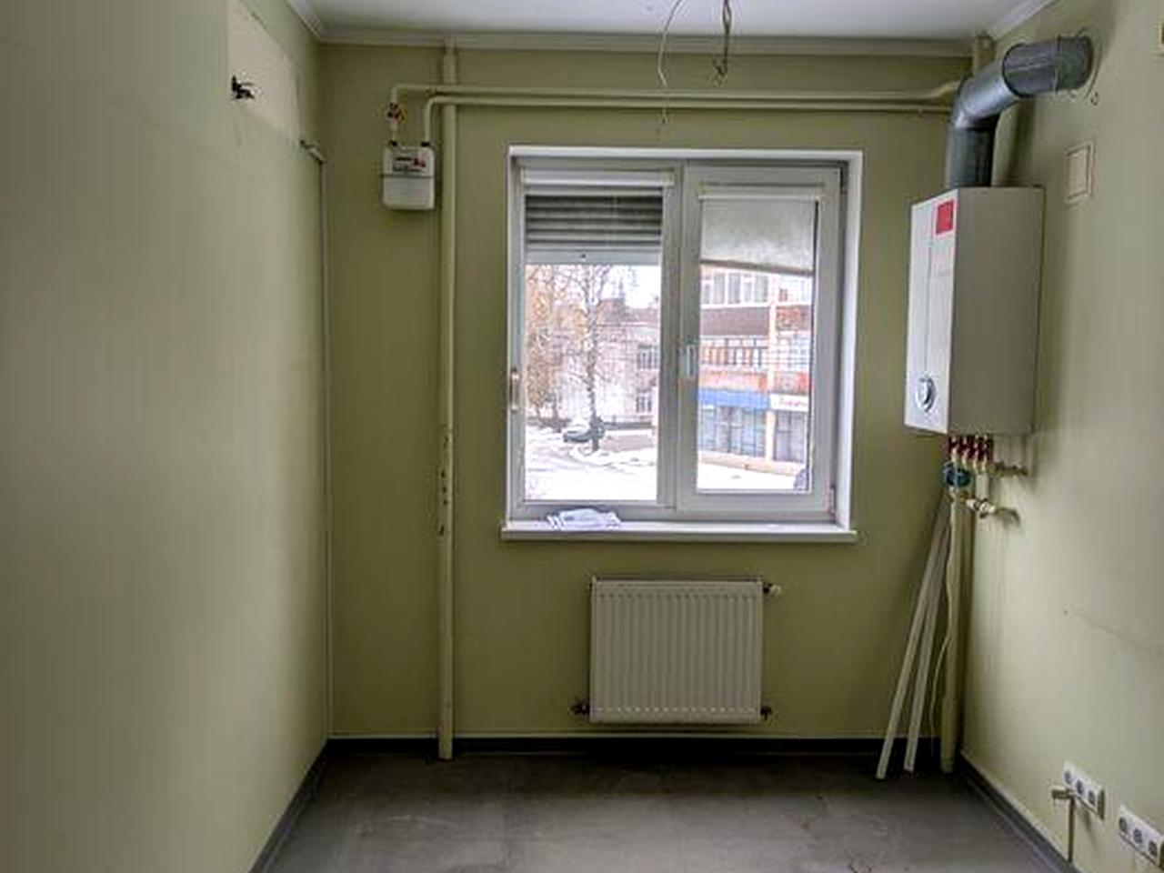 3-кімнатна квартира з Автономним опаленням (зупинка завод Фрунзе)