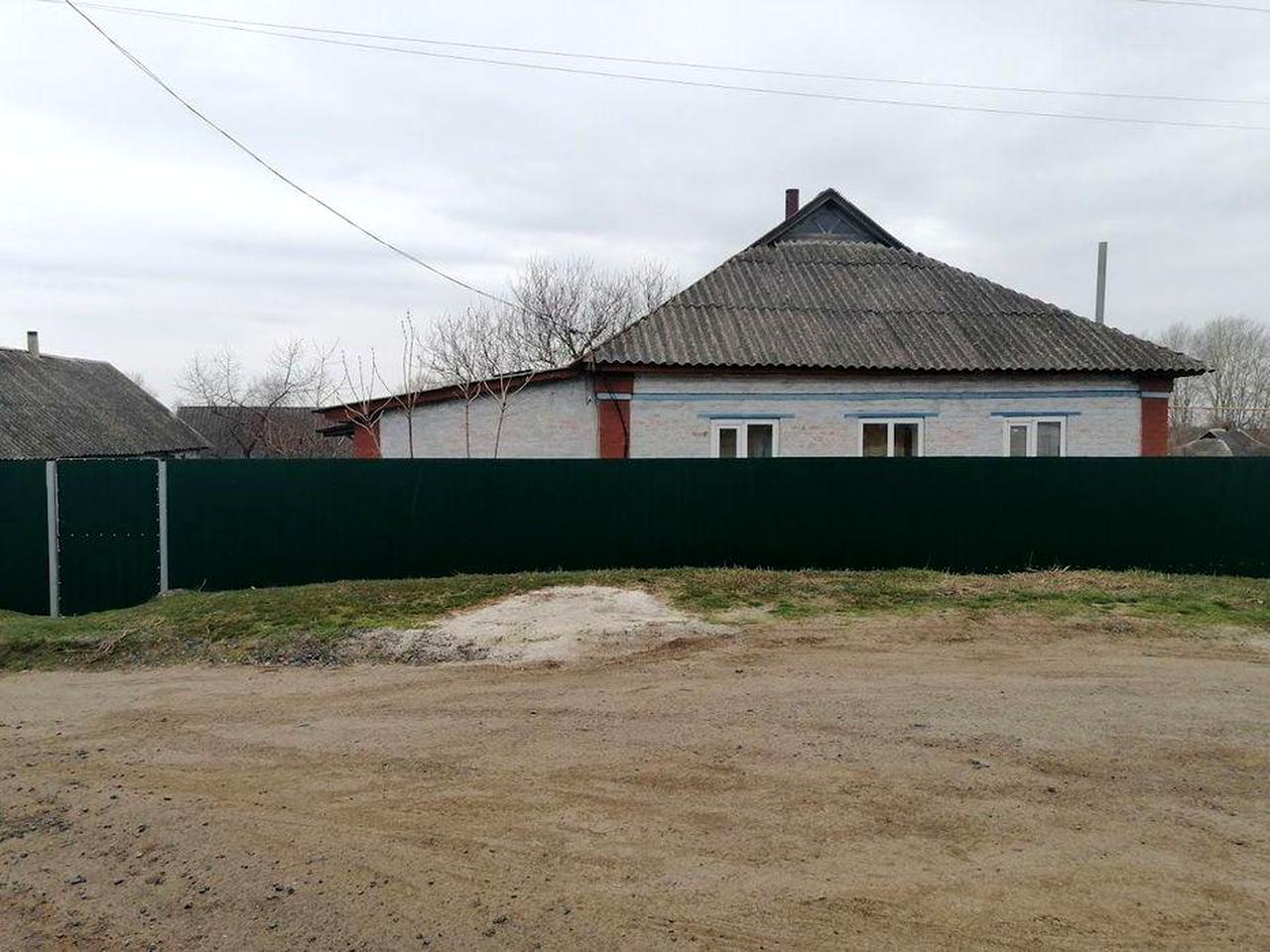 Продам будинок в селі Малі Будища.