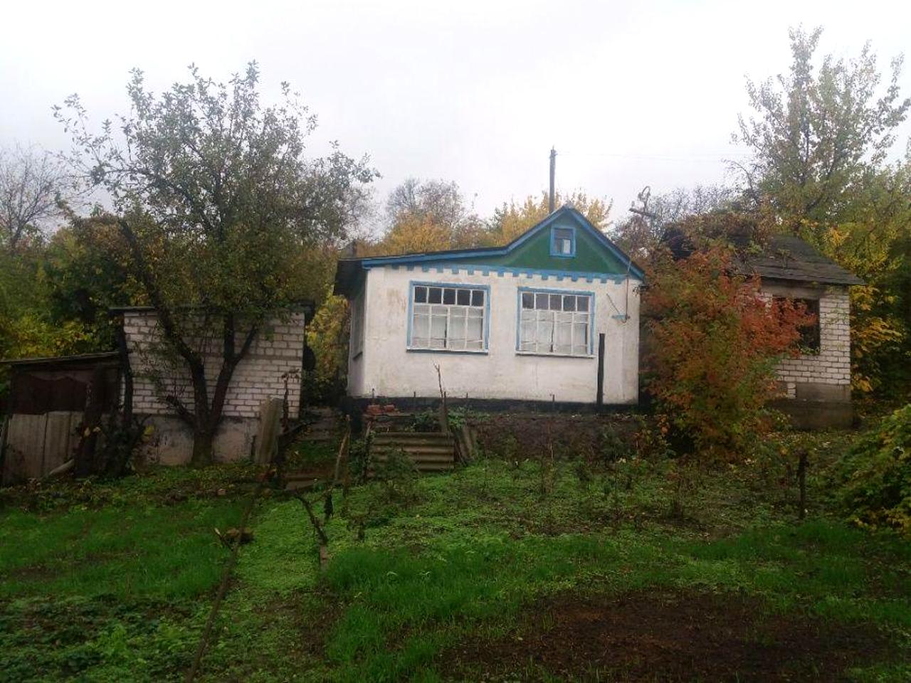 Продам дачну ділянку в центрі м. Канів. Кооператив "Мічуринець".