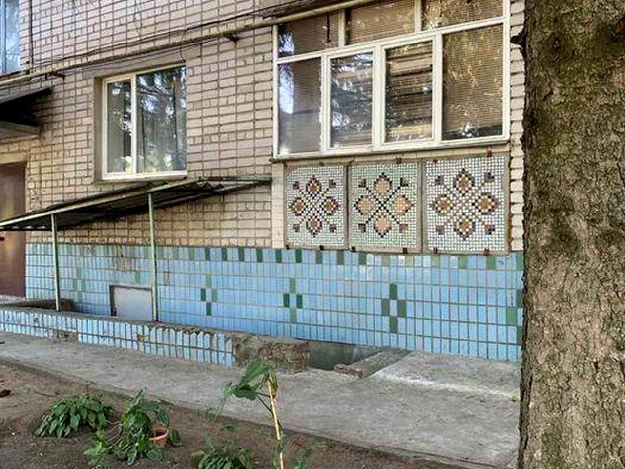 Квартира 3-кімнатна, роздільна, індив.опалення,