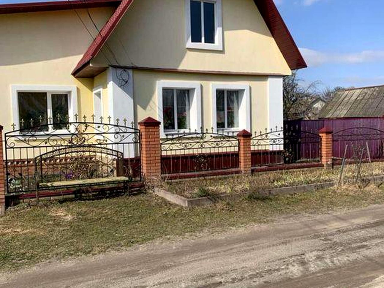 Продається будинок , м Глухів