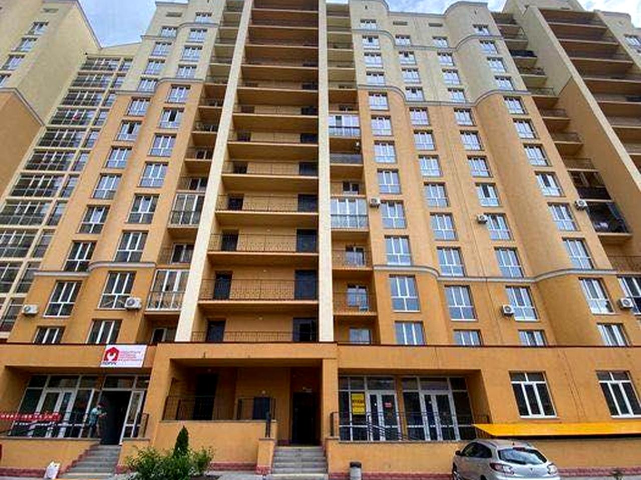 Продам 3-ну трикімнатну квартиру ЖК Чайка з паркомісцем ЖК Чайка