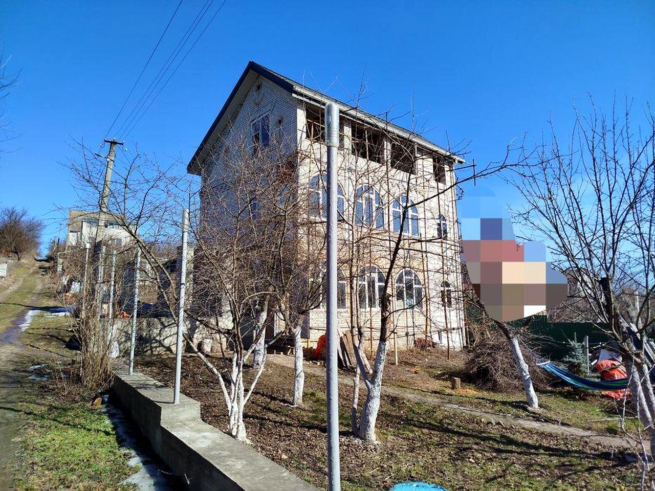 Продам будинок м. Обухів.