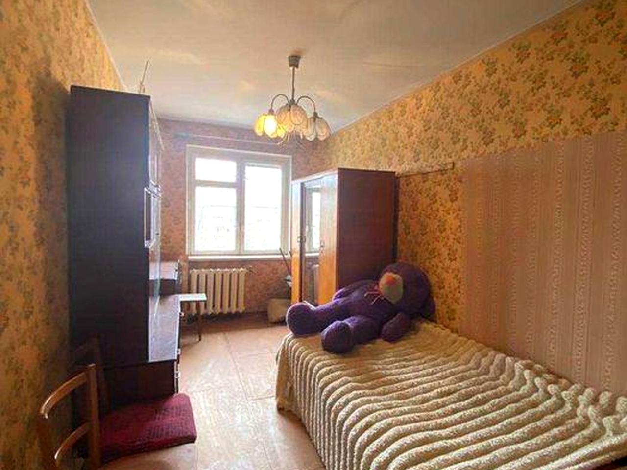 Трёхкомнатная квартира по ул. Соборности, в районе кольца Косиора