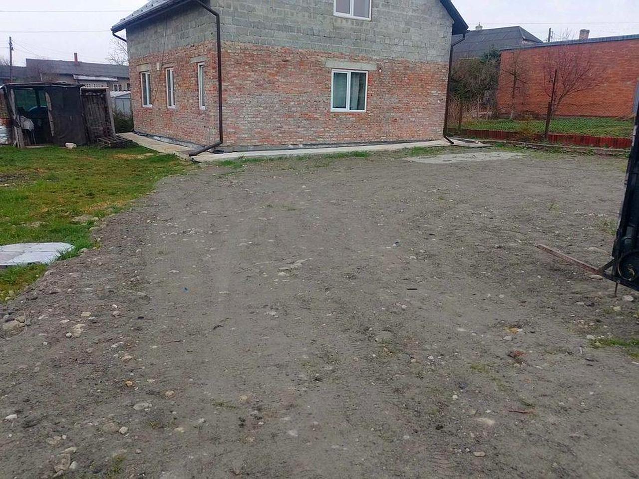 Продається будинок в м.Городок.