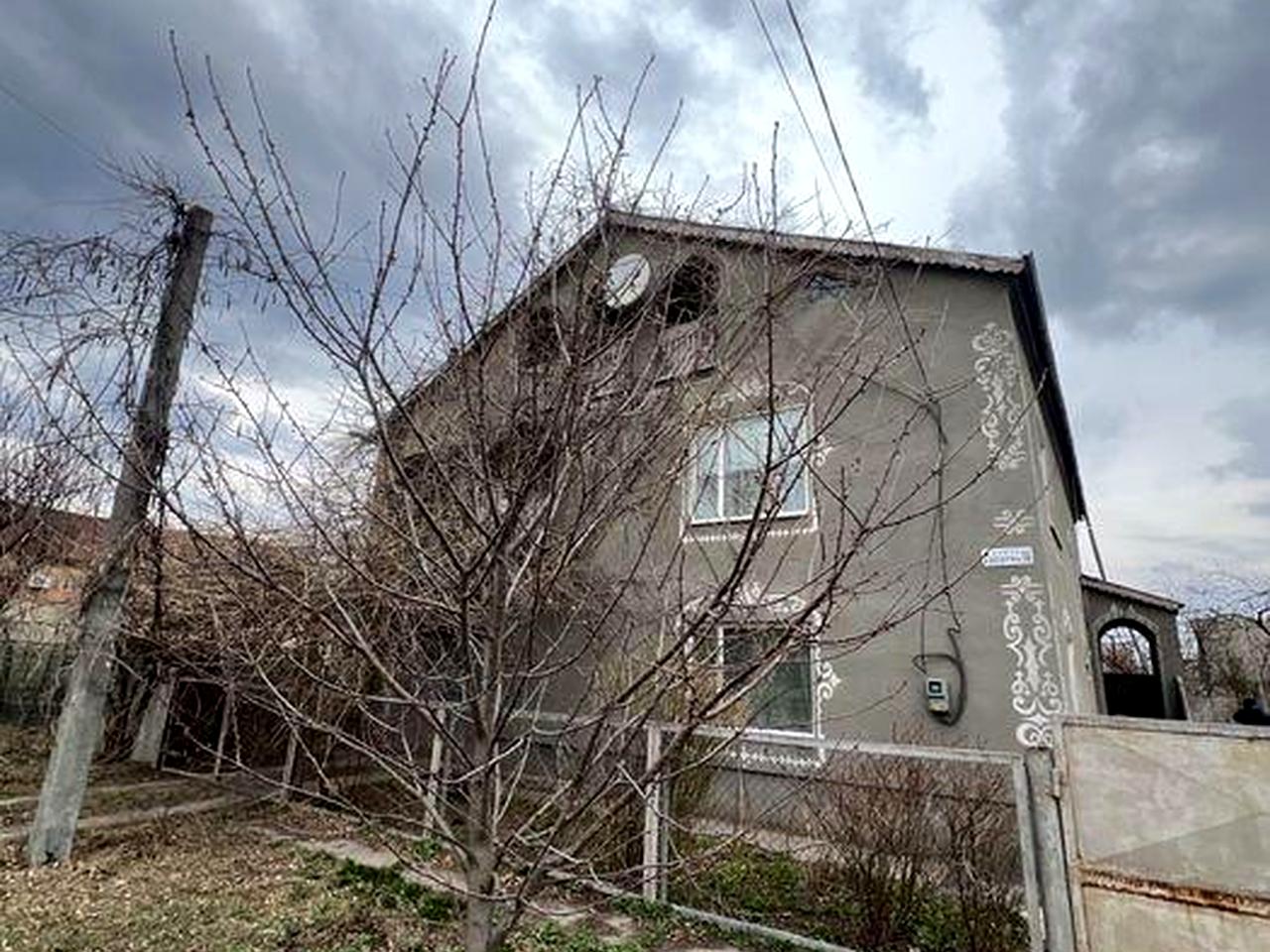 Продам двоповерховий будинок у м. Знамʼянка можна по сертифікату