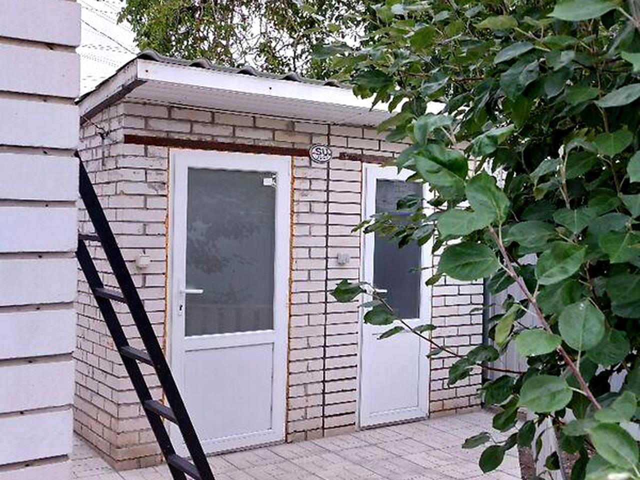Продаж 2к Дім Річна вулиця