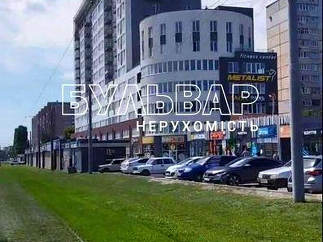 Продам 2 комн. квартиру - 68 м2, ул. Полтавский Шлях, 144, м Холодная Гора