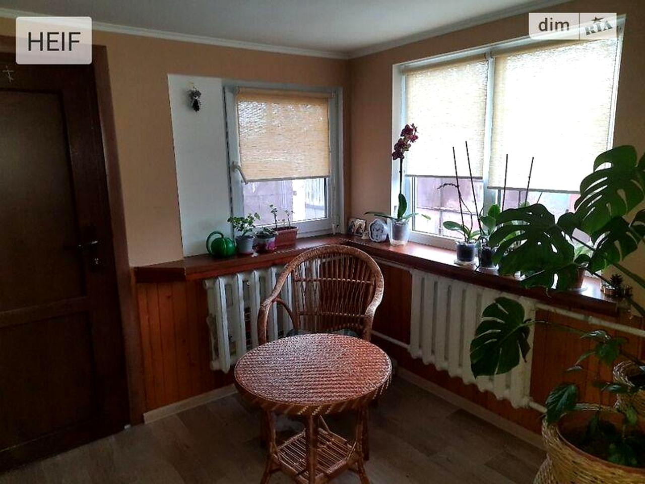 Продаж 3к Дім Коцюбинського вулиця