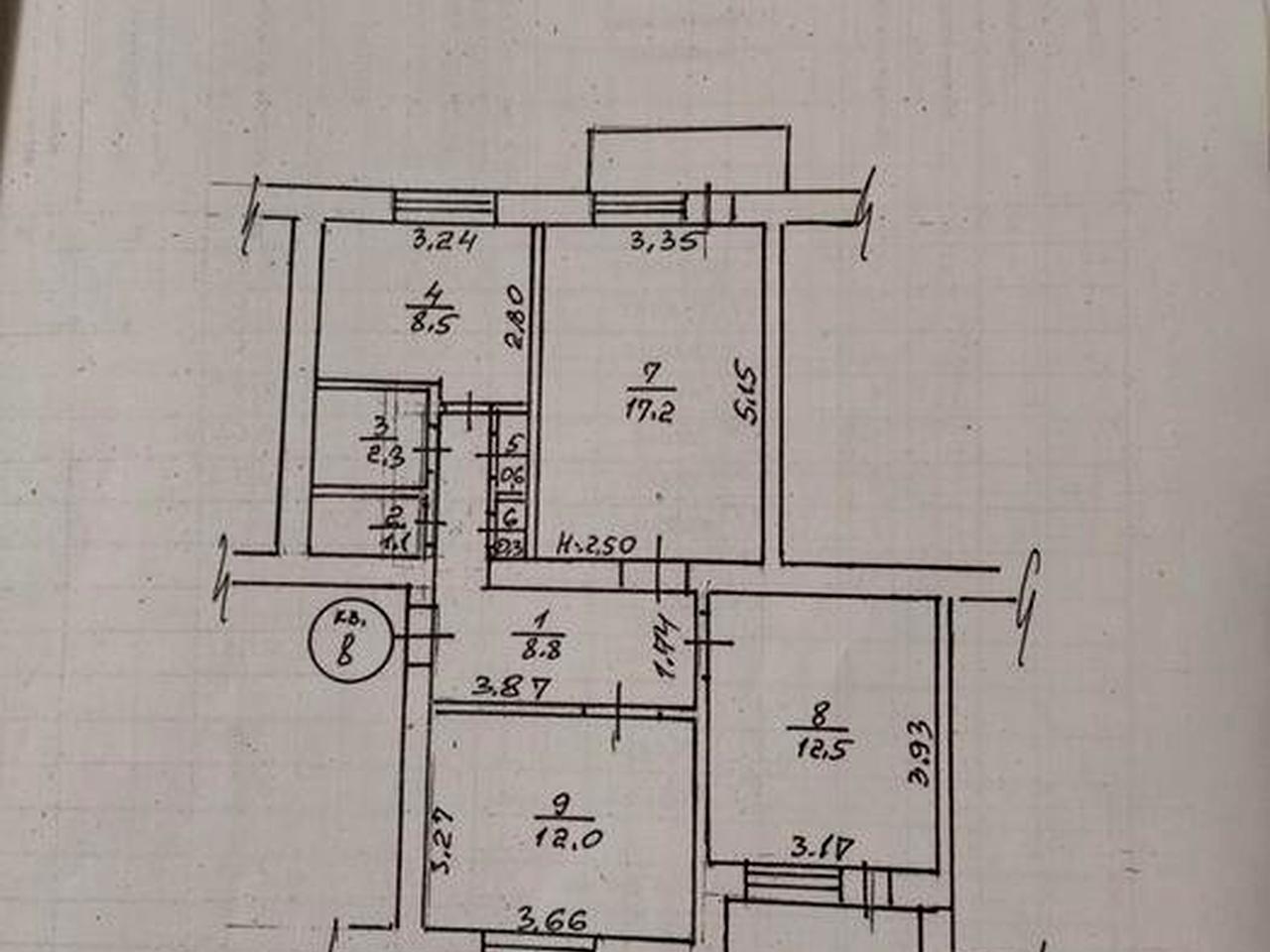 Продається 3-х кімнатна квартира