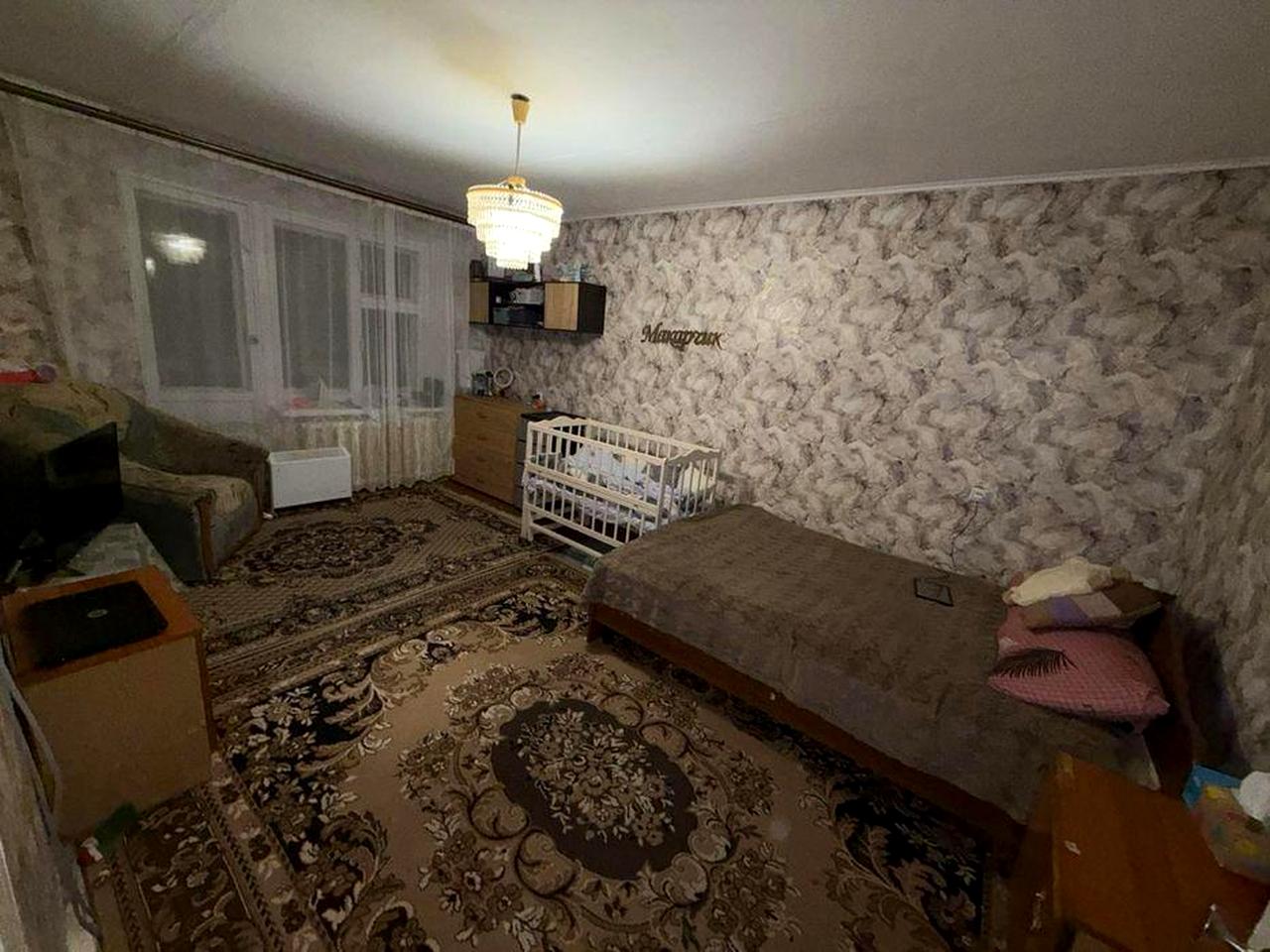 Продається 2 х кімнатна квартира