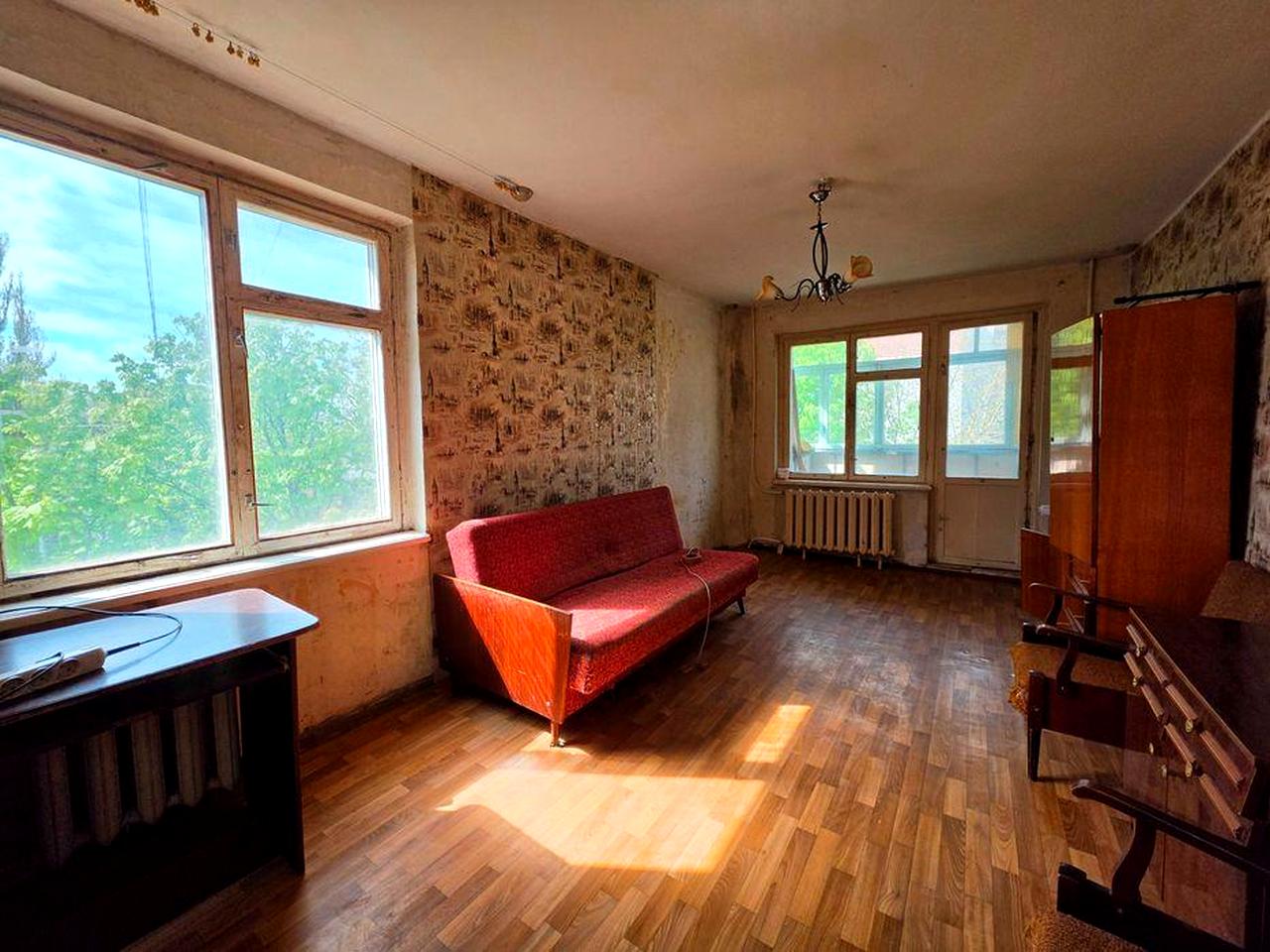 Квартира с кухней 9 кв., на Соцгороде, ул. Матусевича/ Металлургов