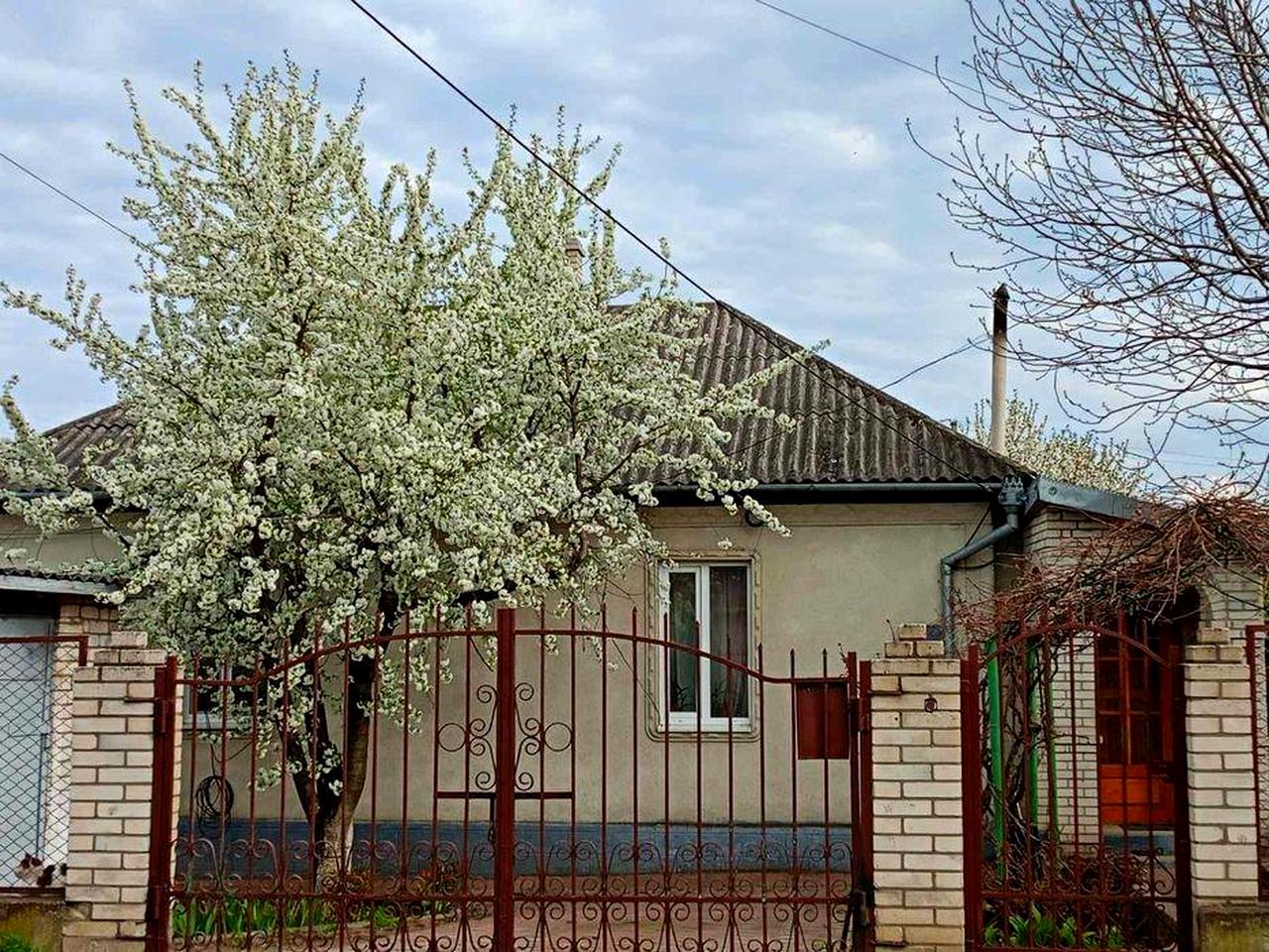 Продам будинок. Вул.Старицького,28.
