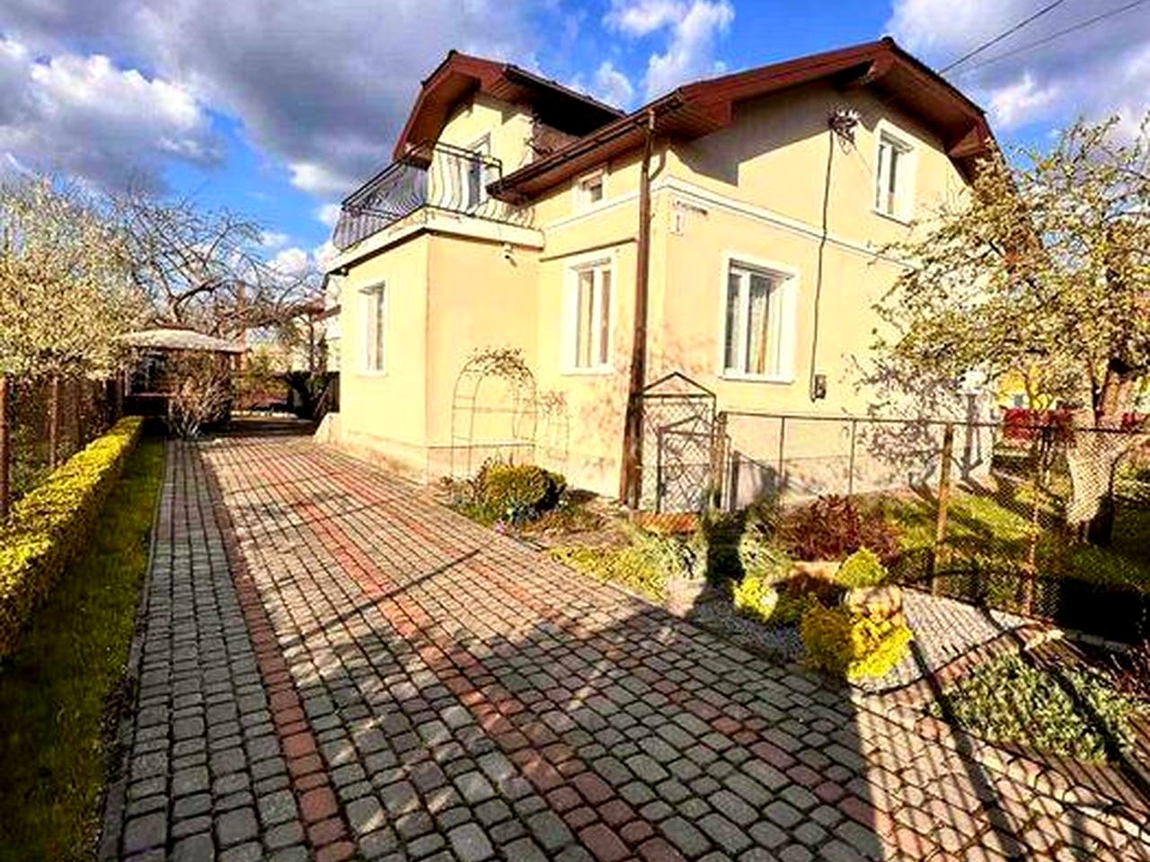 Оренда затишного будинку в м. Борислав, район 7 школи!