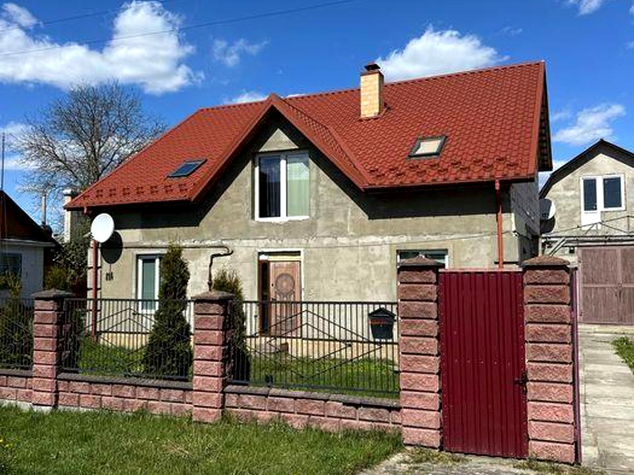Продається будинок з євроремонтом