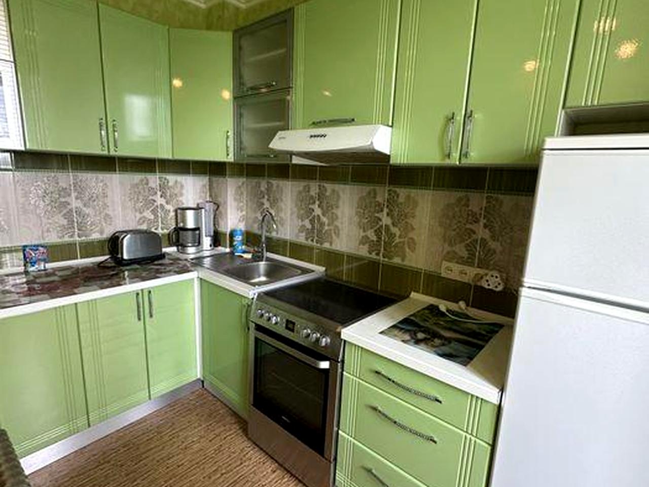 Продам! 3 комнатную квартиру Солоницевка( новострой)