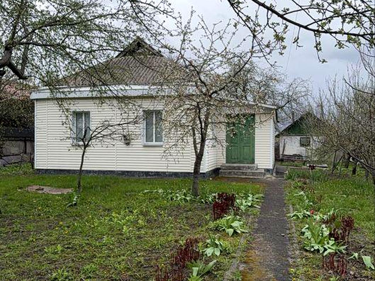 Продаж капітального будинку з гарним місцерозташуванням в м. Корсунь! Працюєм по Є-відновленню!