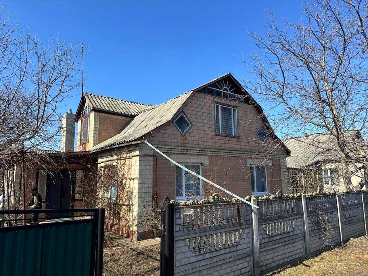 Будинок в Жашкові  по вул. Героїв Чорнобиля 44, Площа: 89,7 м², 4 кімнати, всі комунікації