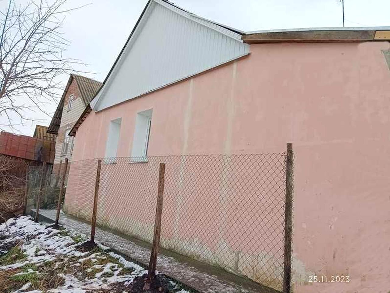 Продам дом в Мерефе.