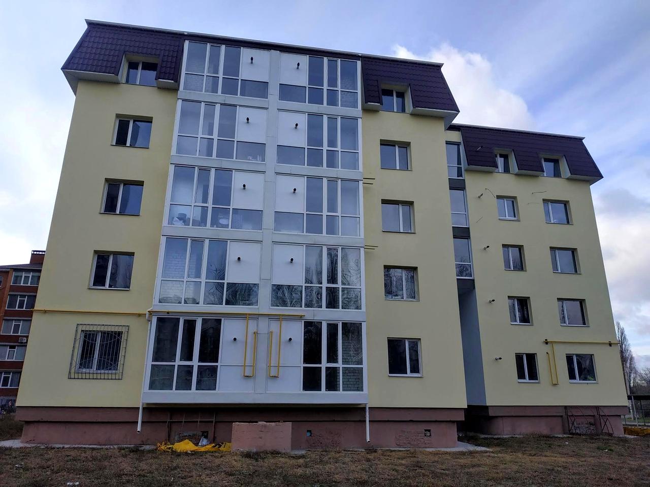 Редутна вул., 48