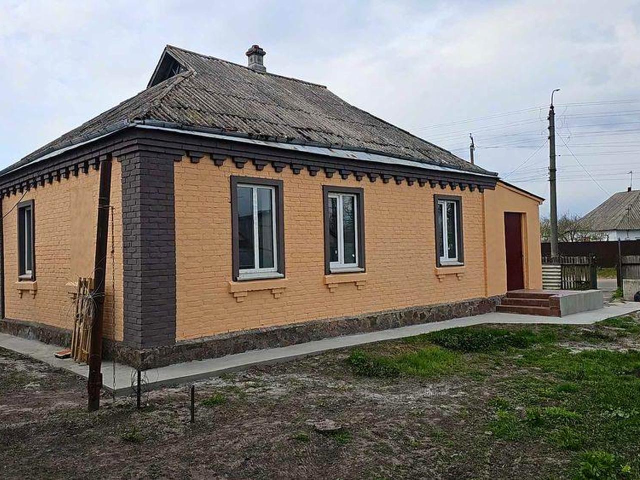 Цегляний будинок з ремонтом але є і косяки Є відеоогляд