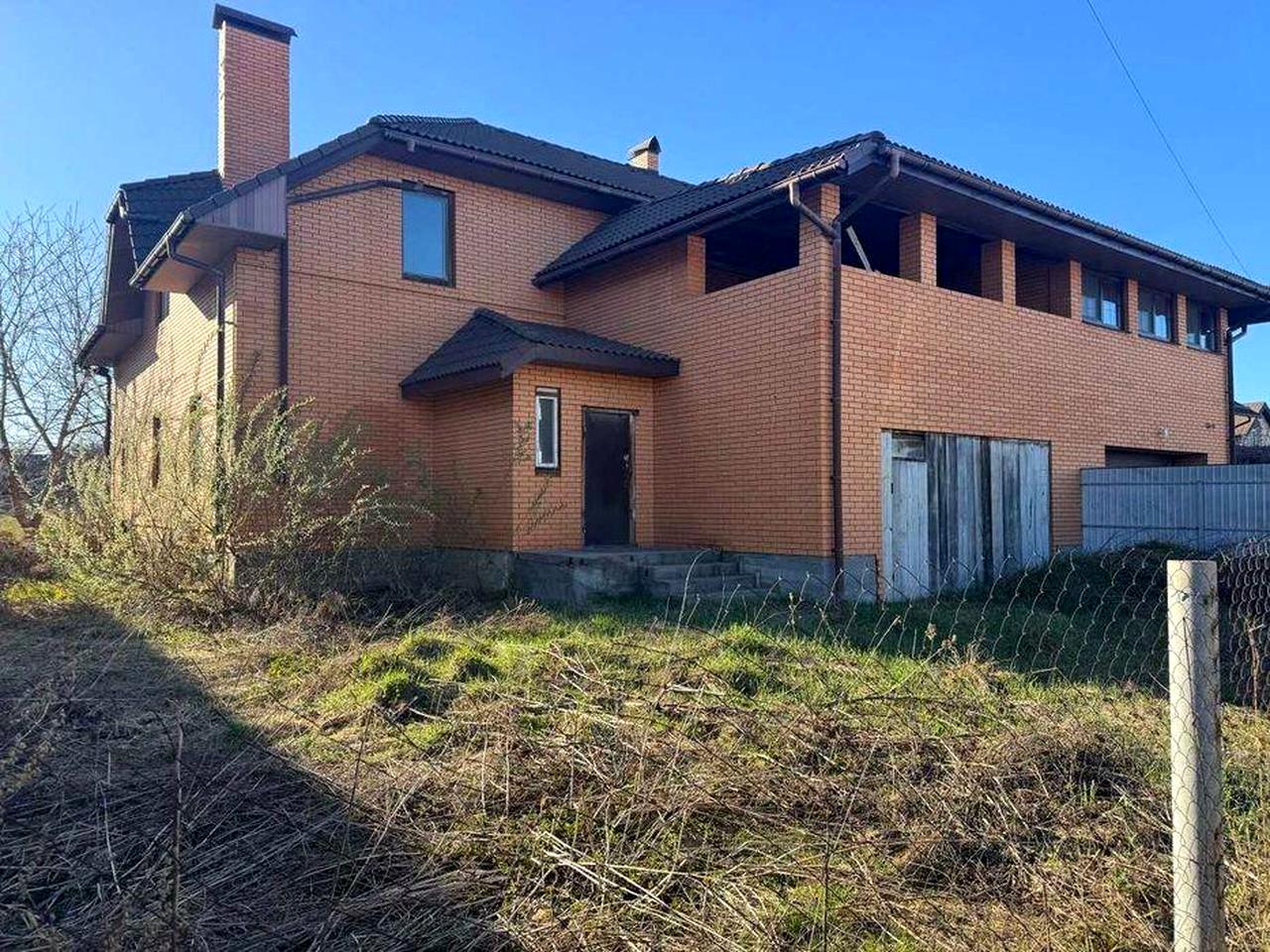 Продаж дуплексу  Софіївська Борщагівка 10 соток