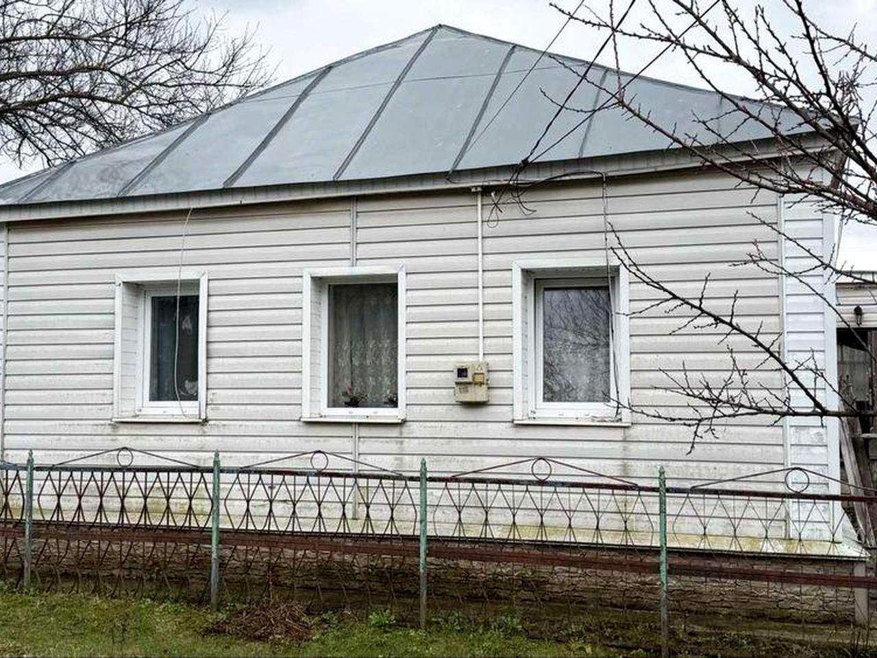 Продам дом в районе больницы