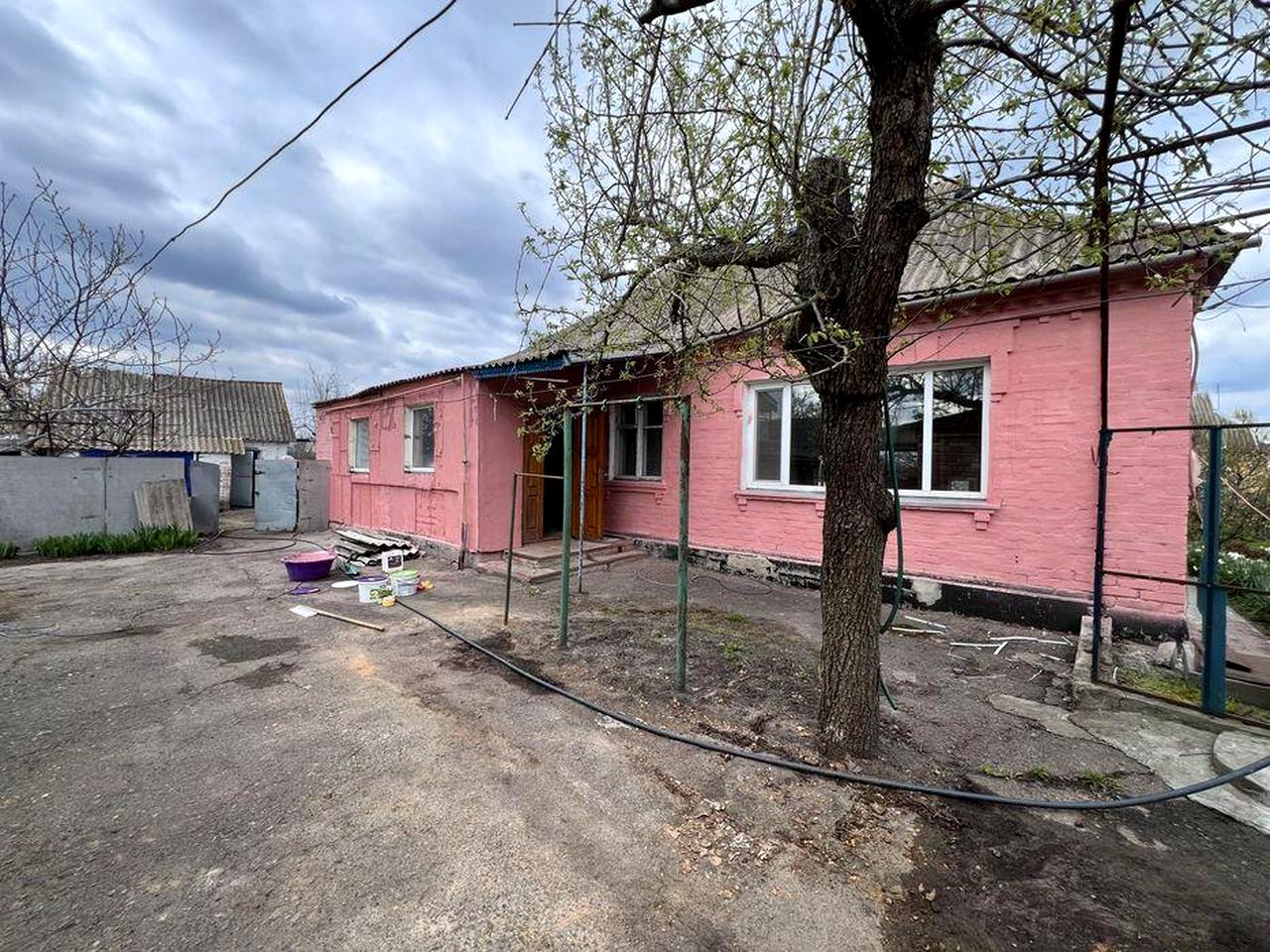 Ексклюзив. Продам цегляний будинок зі зручностями в місті Узин