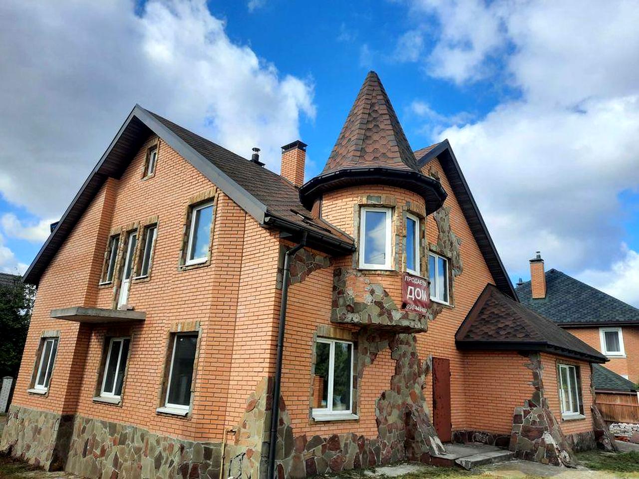 БЕЗ КОМІСІЙ Котеджне Містечко ЧАЙКА супер дім 250 кв.м. + 100 кв.м. підвал-УКРИТТЯ + гараж
