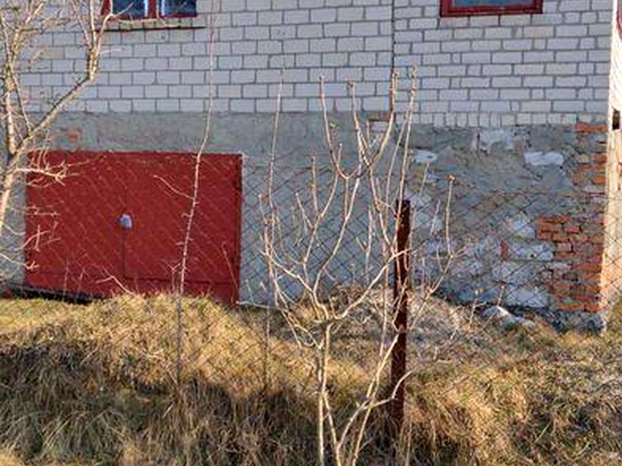 Продам дачний будинок