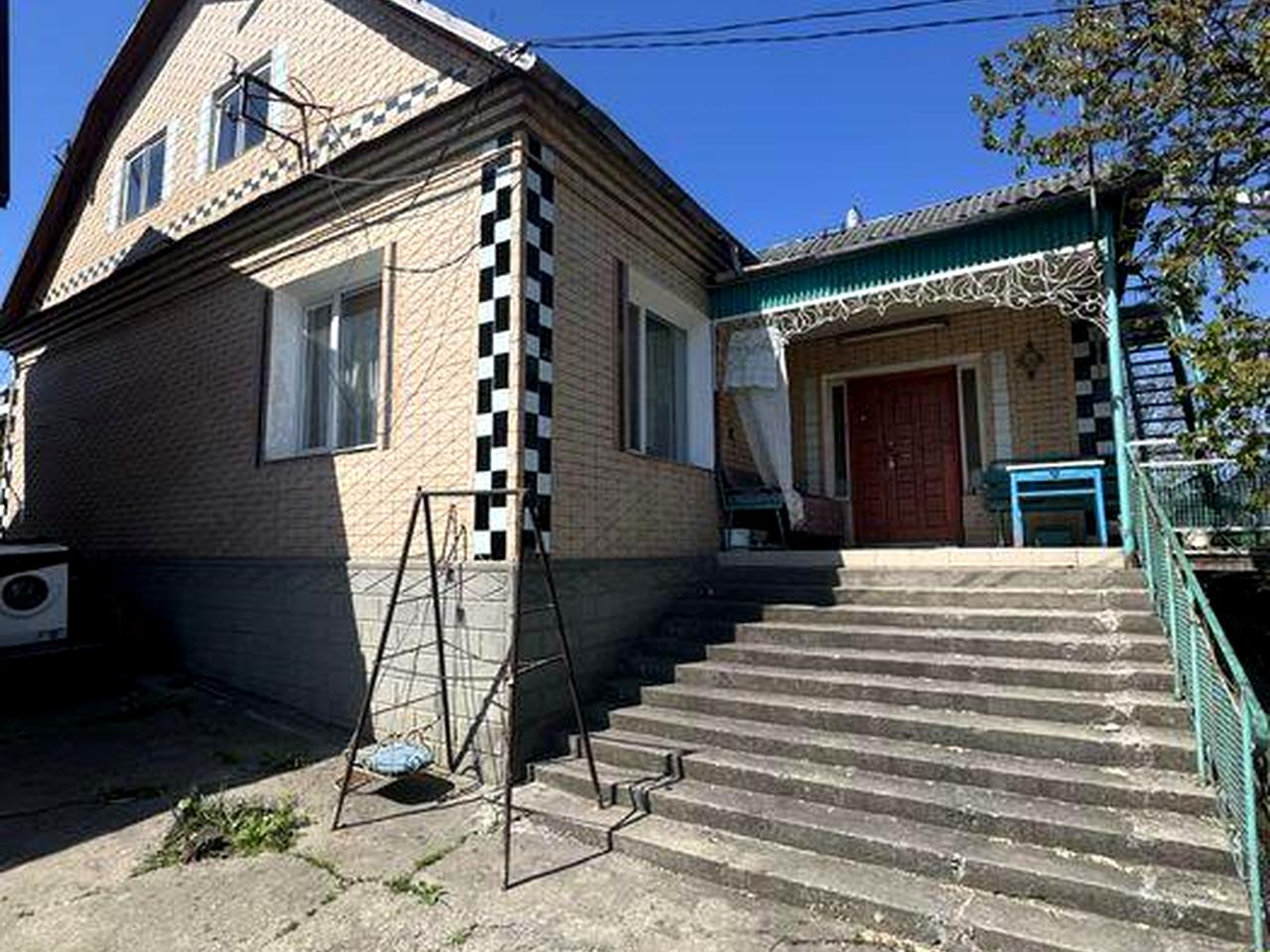 Продам частину будинка