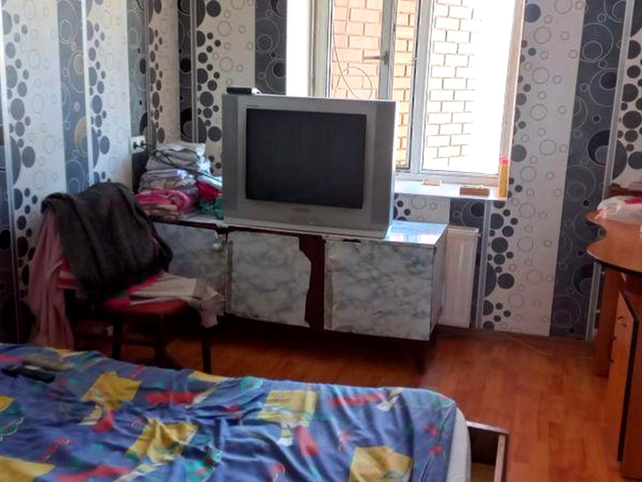 Продам дом в Чугуеве, 2 этажа.