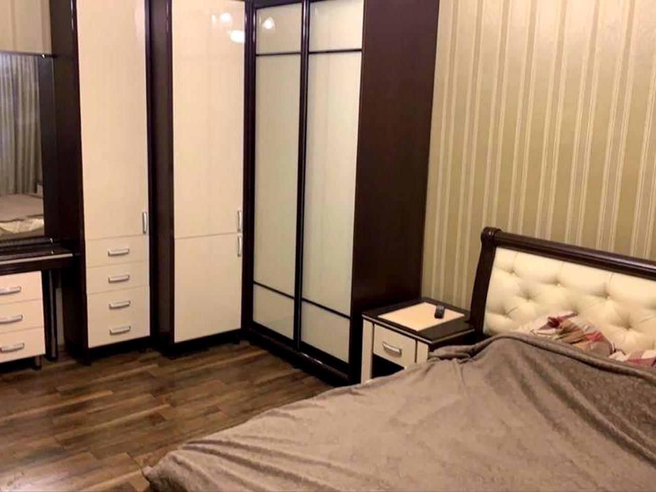 Продам  3 комСталинку 90кв.м Центр!Можно по сертификату