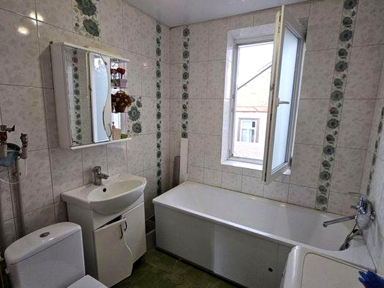 Продам будинок в Дергачах. Сертифікат так