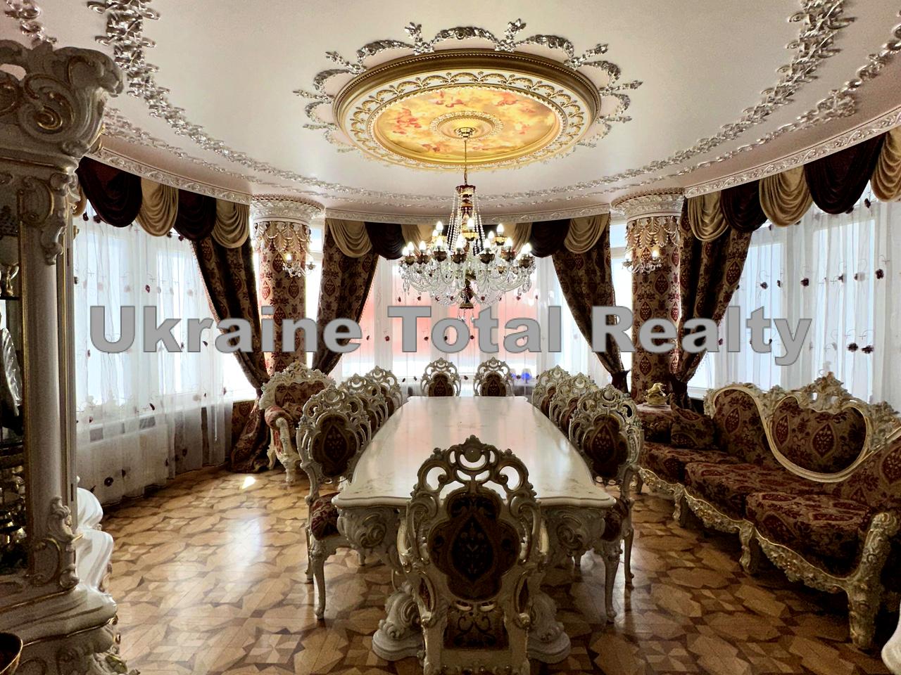 Золотоустівська вул., 50