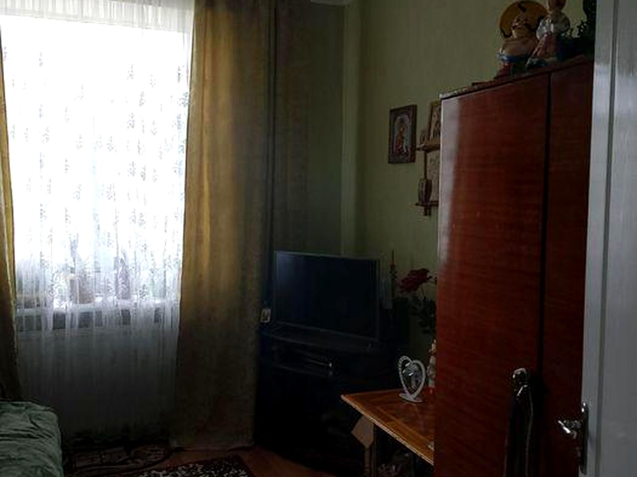 Продаж частини будинку в місті Узин.
Білоцерківський район