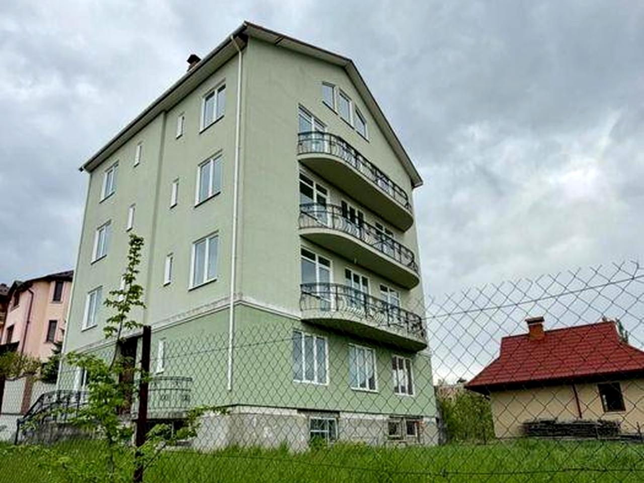 Продаж готелю у Трускавці
