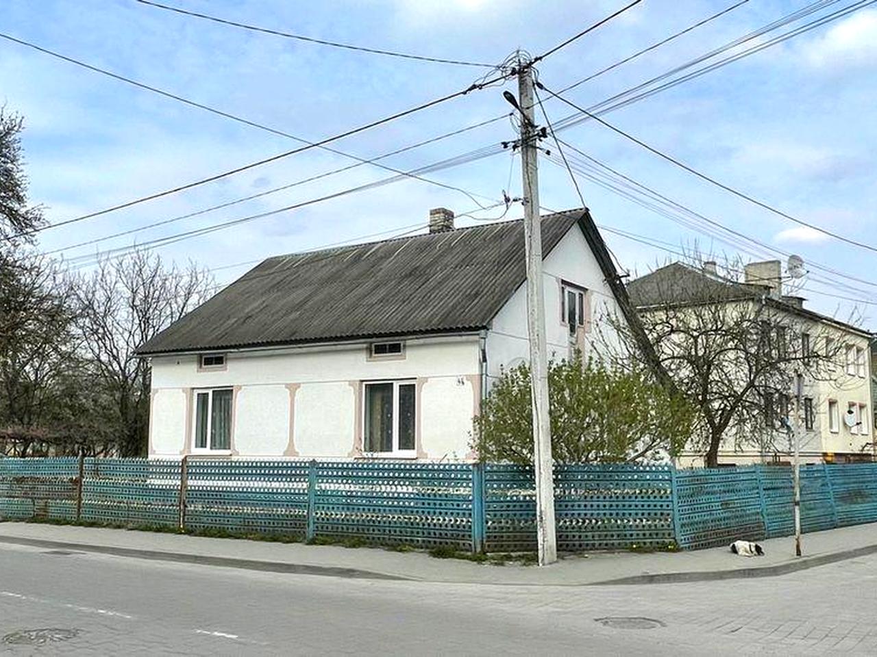 Продаж будинку в центрі Бродів