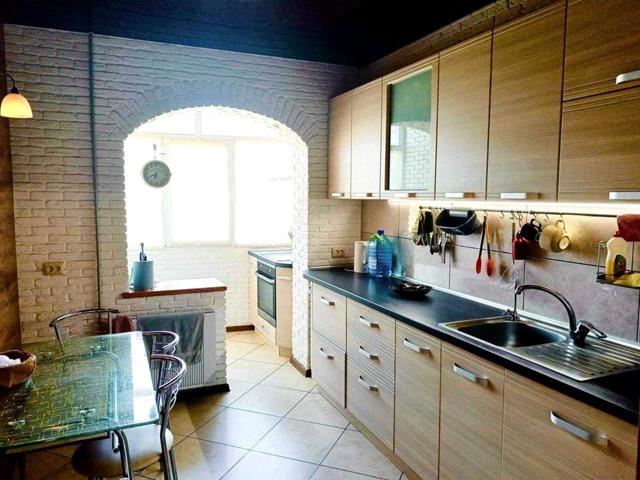Продам 3х ком кв по ул.Карбышева пл 70 м кв мебель ремонт техника