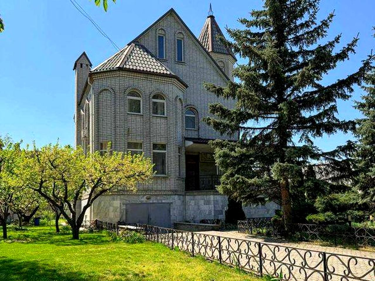 Продам дом в коттеджном поселке «Звездный»