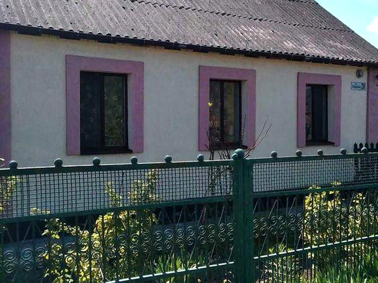 Продам цегляний будинок