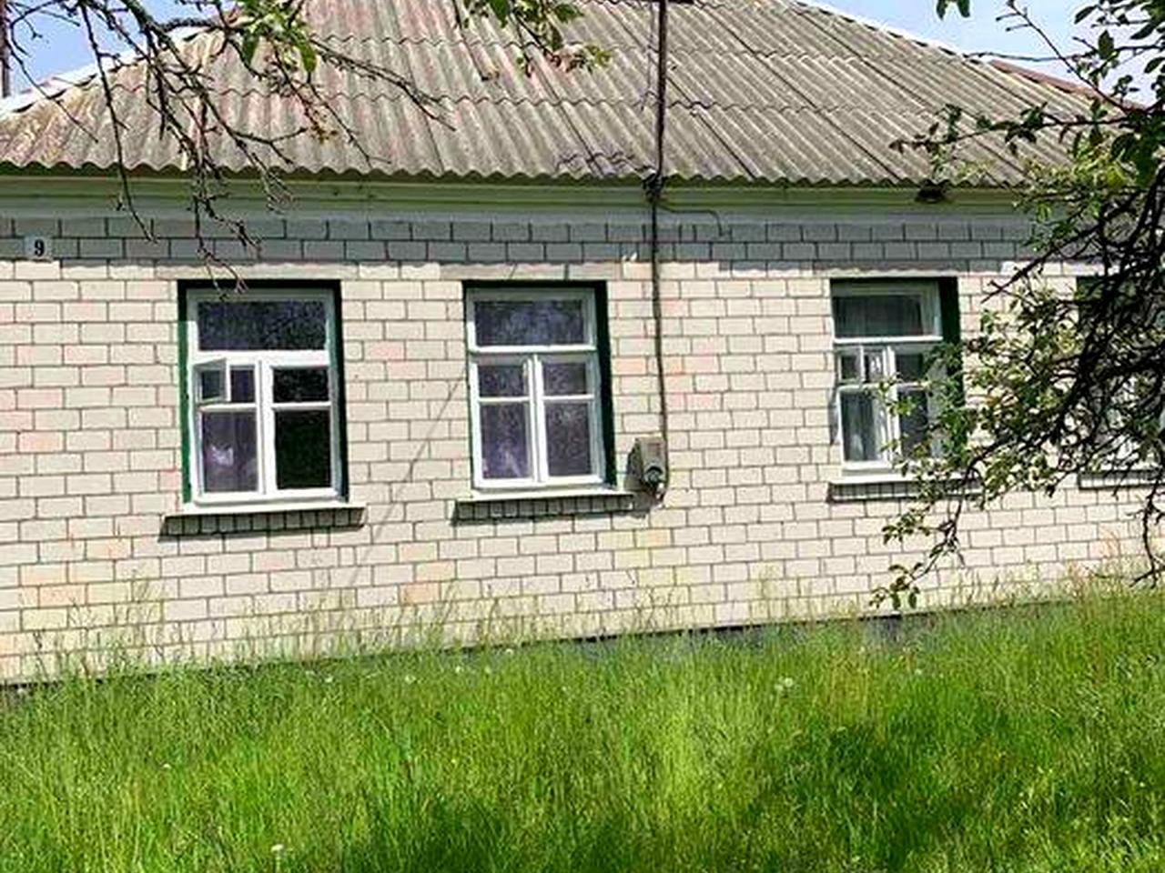 Продаю будинок поблизу "Варшавки" (розглядаю продаж за сертифікати)