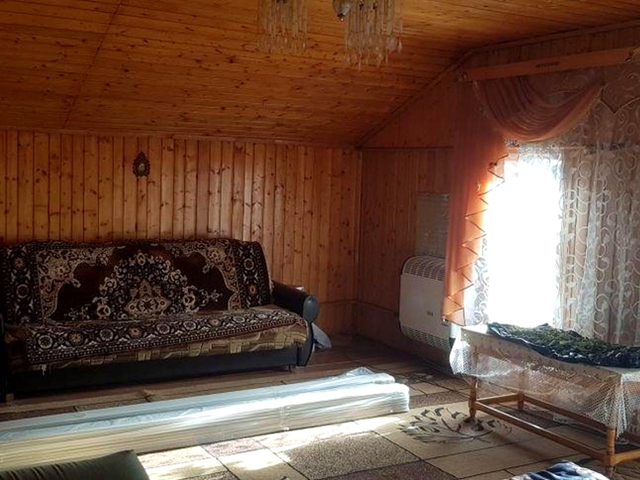 Продається частина житлового будинку