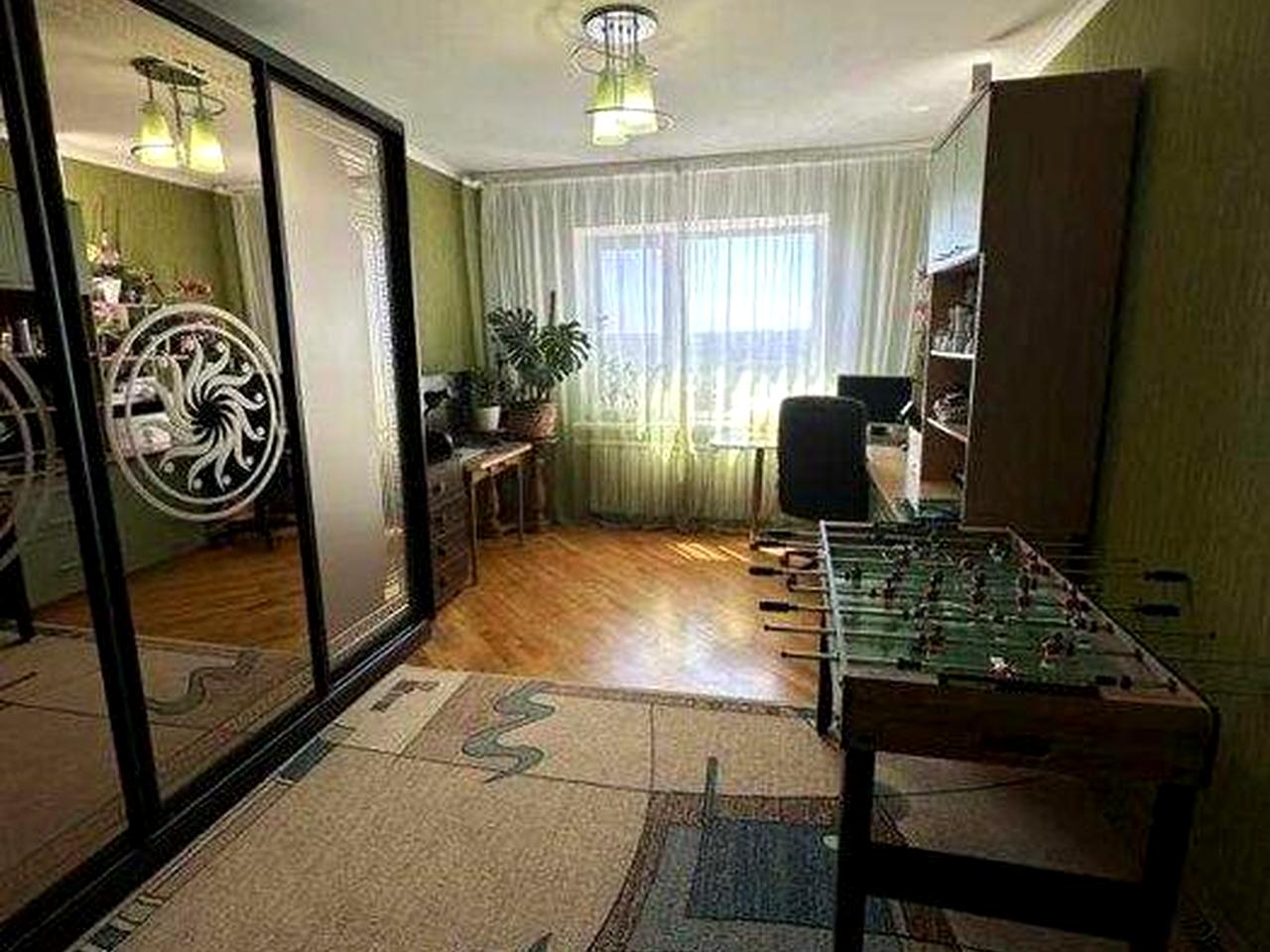 Продаж чудової 3 к кв у передмісті