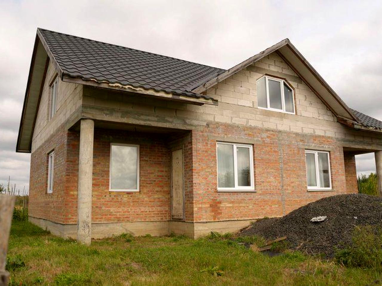 Продаж будинку с. Волошки.