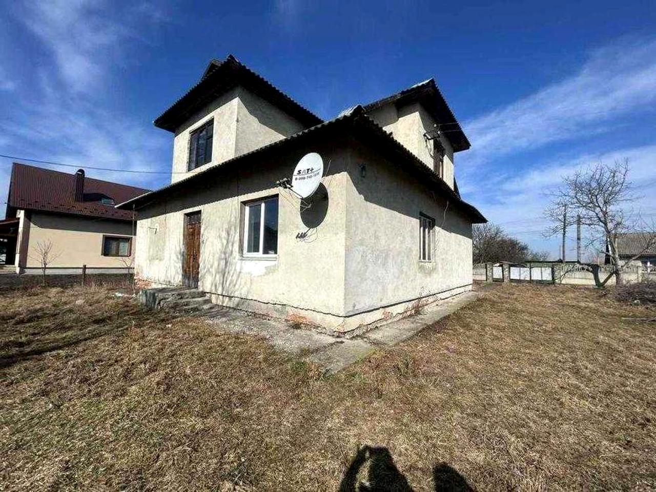 Продаю будинок вул. Міцкевича
